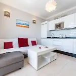 Stunning Marina View Appartement