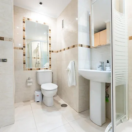 Stunning Marina View *