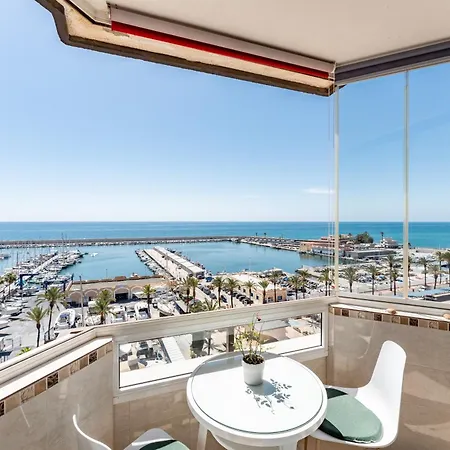 Stunning Marina View *